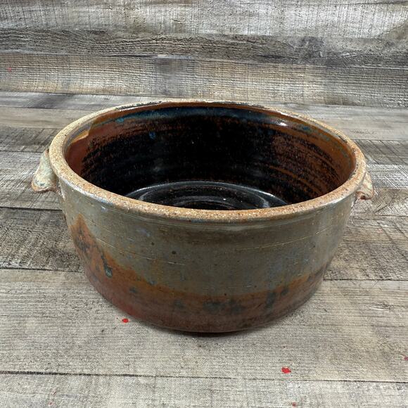 Vintage Stoneware Pottery Bowl With Handles - Picture 1 of 16